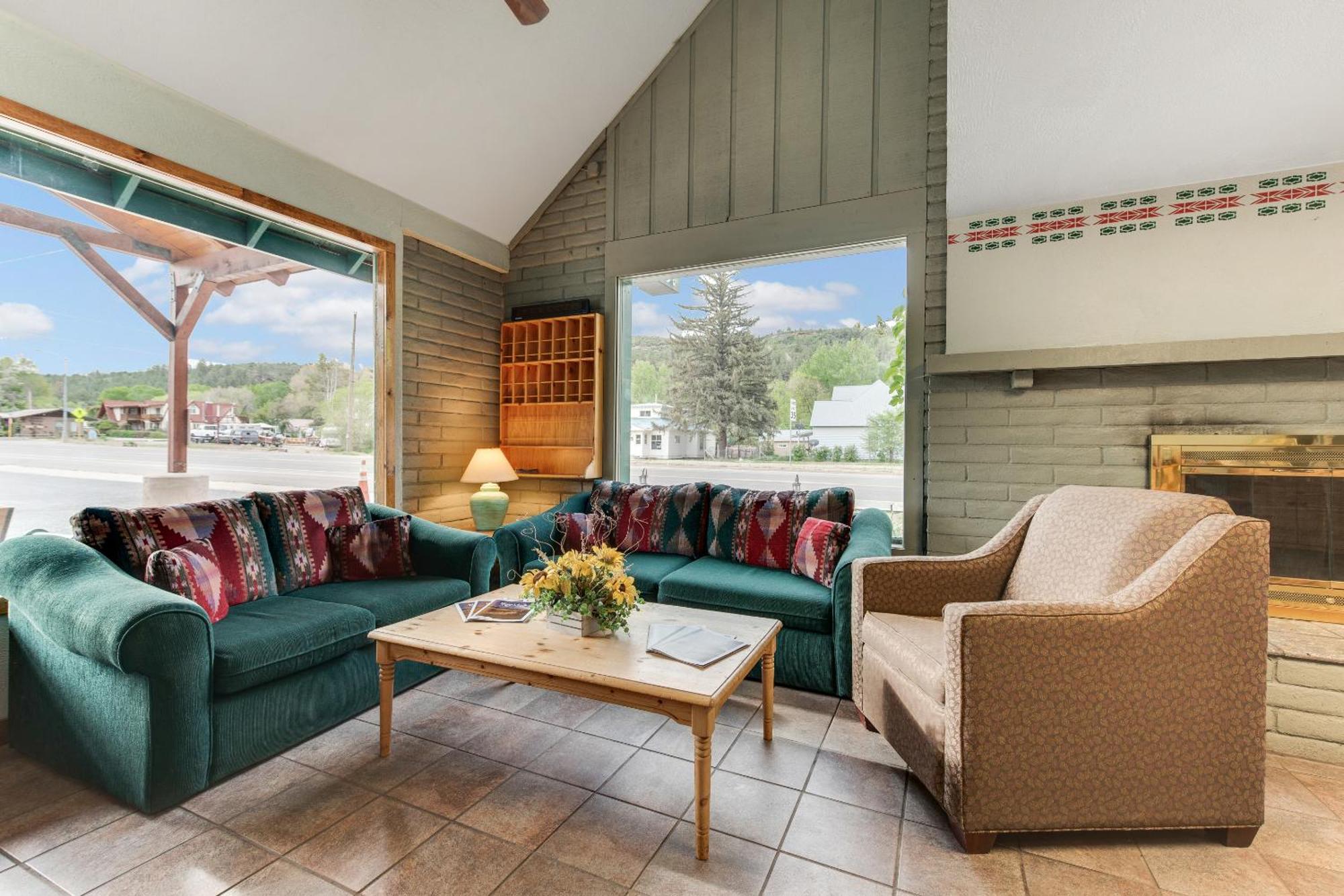 Dolores Mountain Inn Ngoại thất bức ảnh